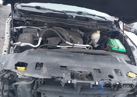 2016 Ram 1500 Laramie из США, поврежденный, VIN 1C6RR7NT6GS419792